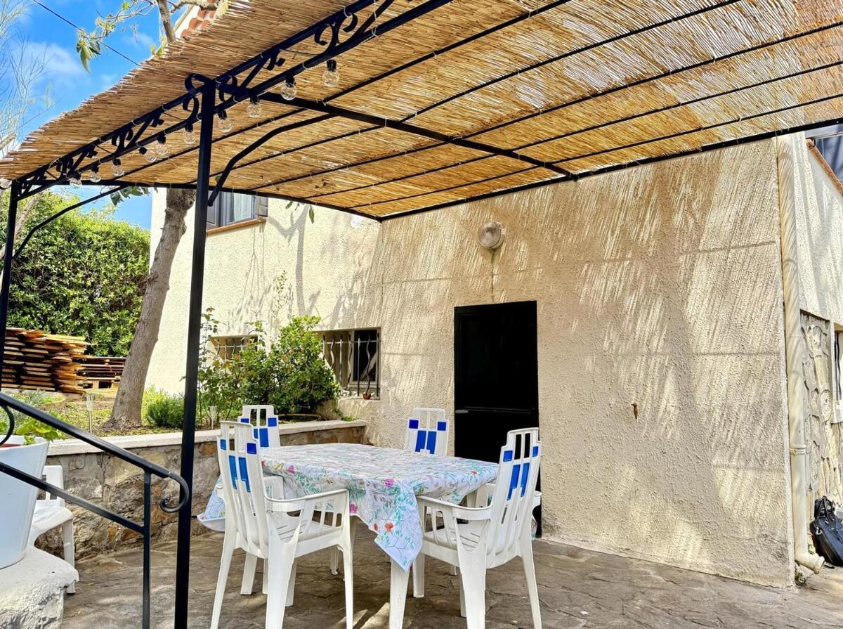 Апартаменты Jardin & Terrasse Ombragee - T2 Cozy Et Paisible Ла-Гард Экстерьер фото